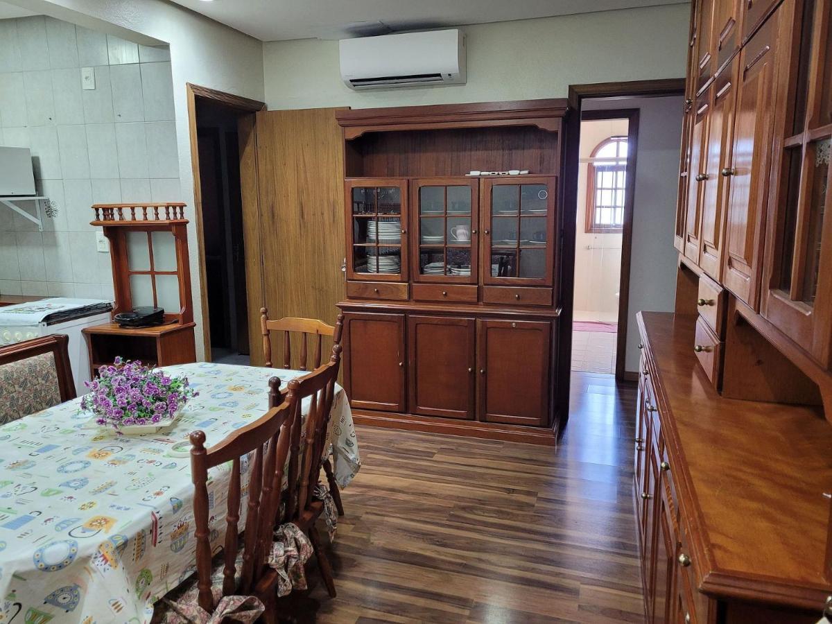 Ap. De 4 Quartos Com Ar A 150M Da Rua Coberta Грамаду Екстер'єр фото